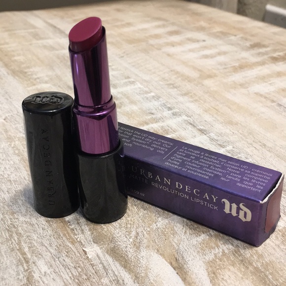 ❌SOLD❌ NIB URBAN DECAY After Dark Matte Lipstick - Picture 5 of 7